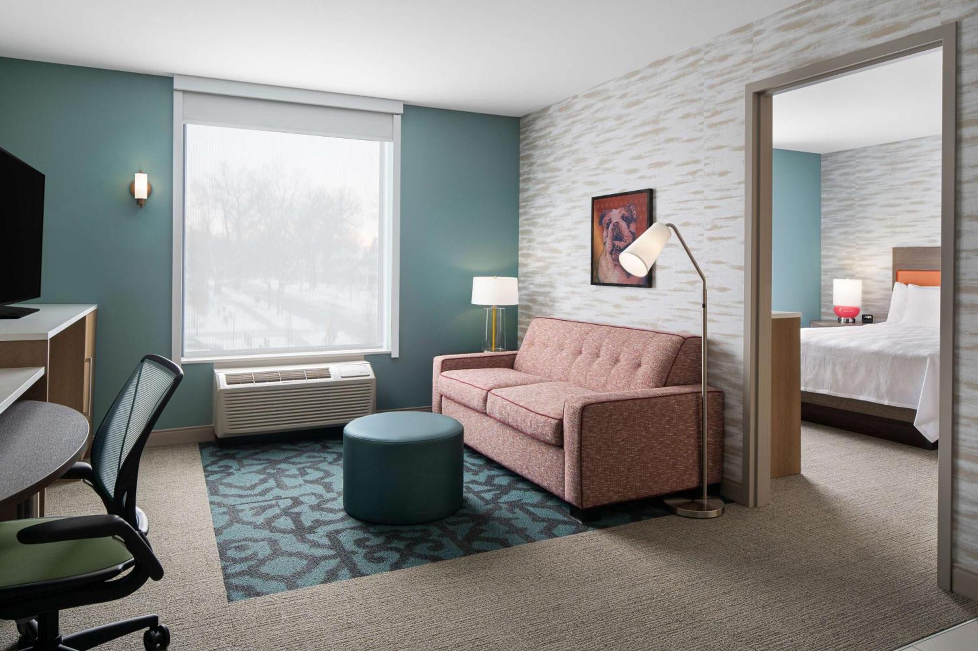 Home2 Suites By Hilton Des Moines At Drake University Екстер'єр фото